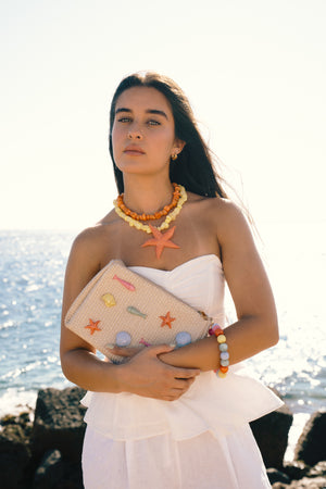 Coastal Clutch