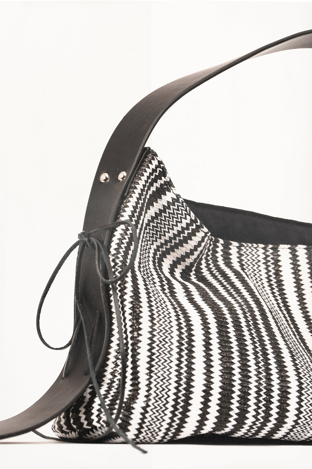 Slouch Bag in B&W